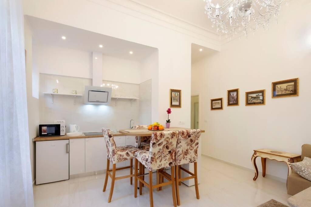 Chrystal Apps Integral Apartment Rijeka Luaran gambar